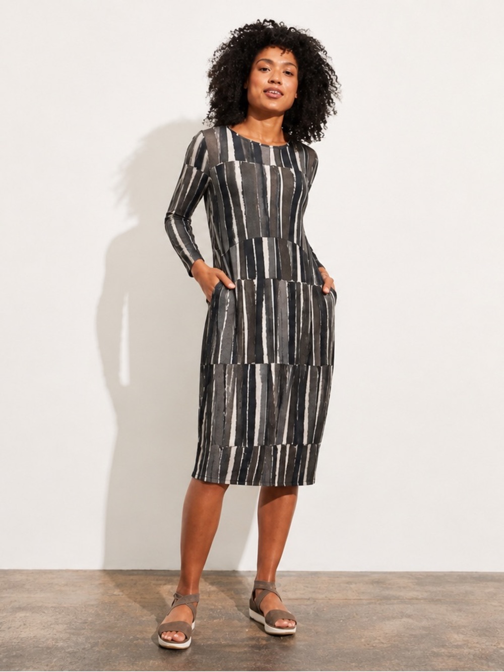 * New Habitat Sz XS WILLOW MIDI DRESS PICASSO STRIPE